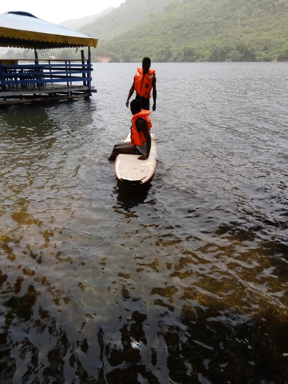 Aylos Bay Hotel Akosombo Exterior foto