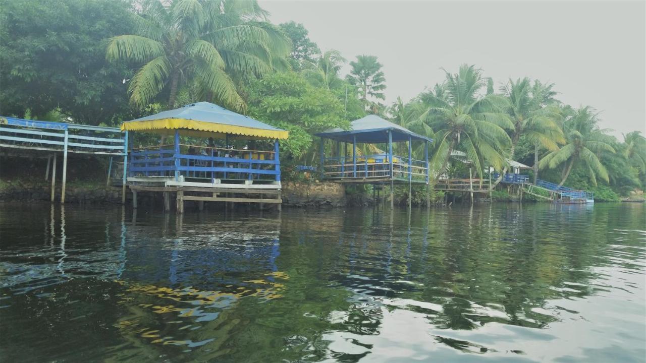 Aylos Bay Hotel Akosombo Exterior foto